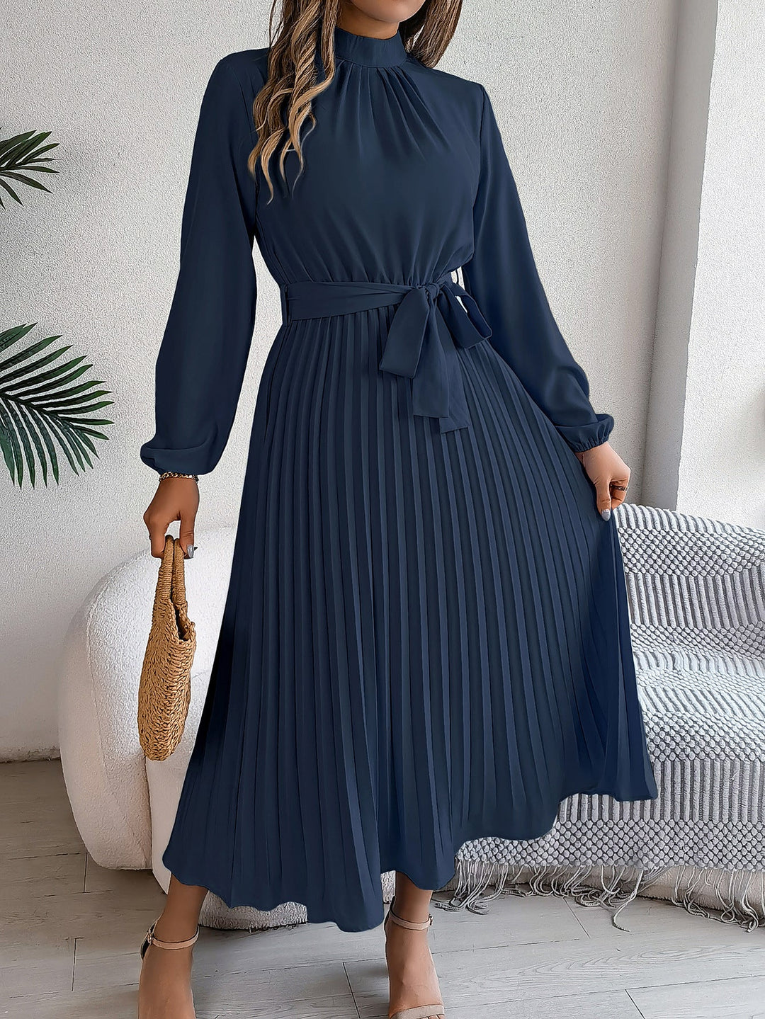 Drune | Elegantes Und Zeitloses Plissee Kleid