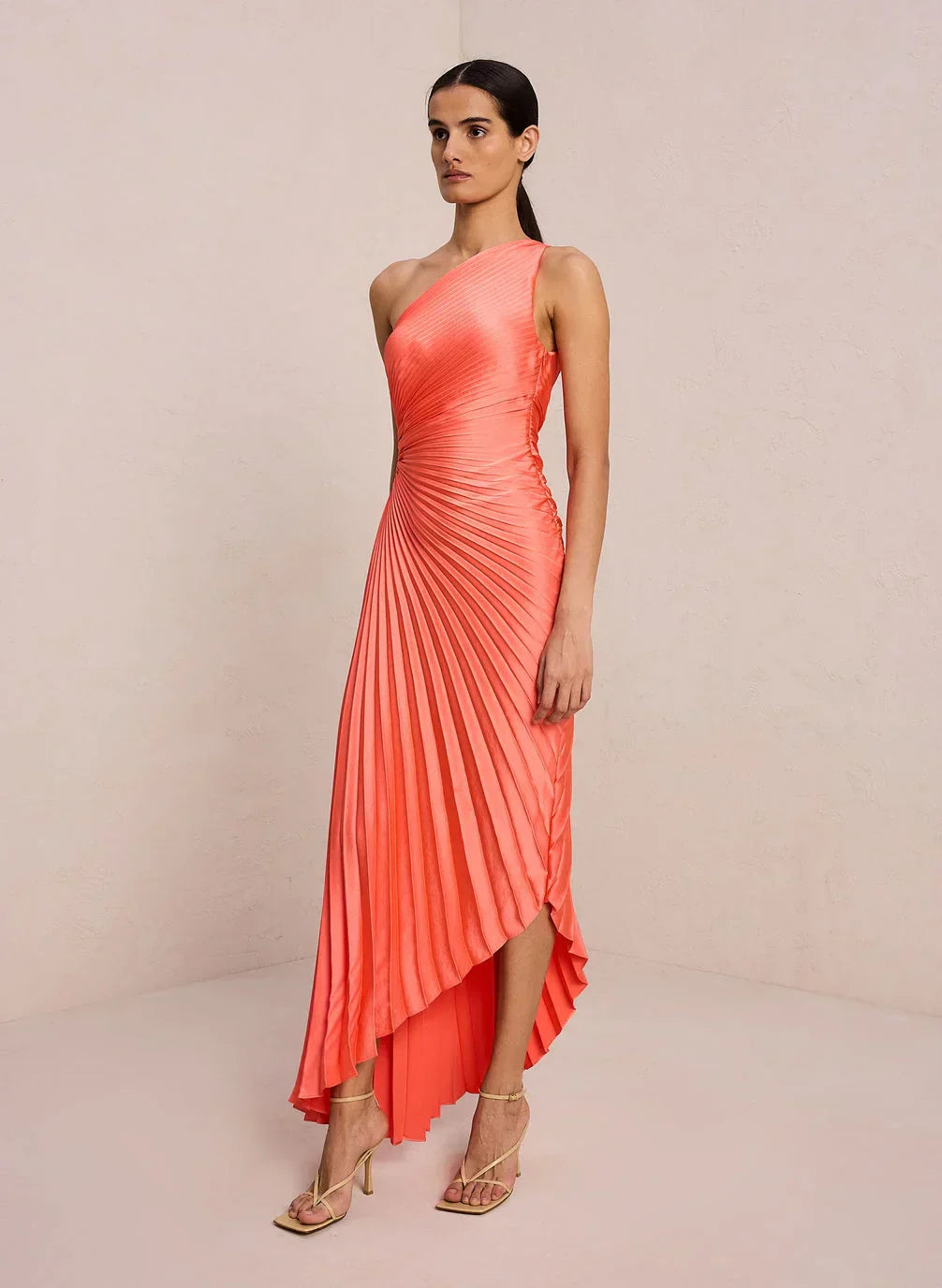 Drune | One Shoulder Maxikleid