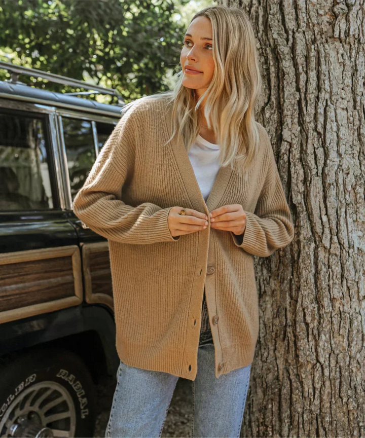 Drune | V-Ausschnitt-Cardigan für Frauen