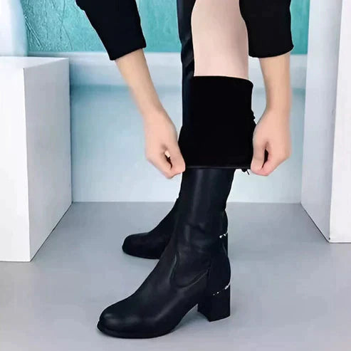 Drune - Warme Overknee-Stiefel aus Leder