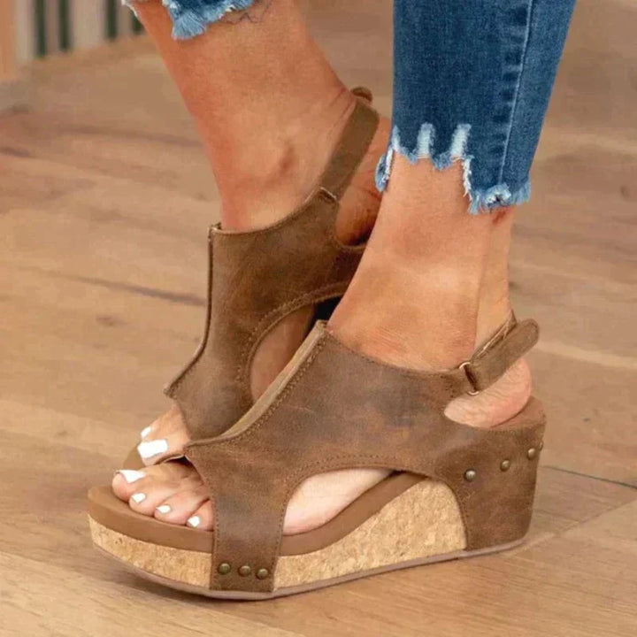Drune | Leder Keilabsatz Sandalen