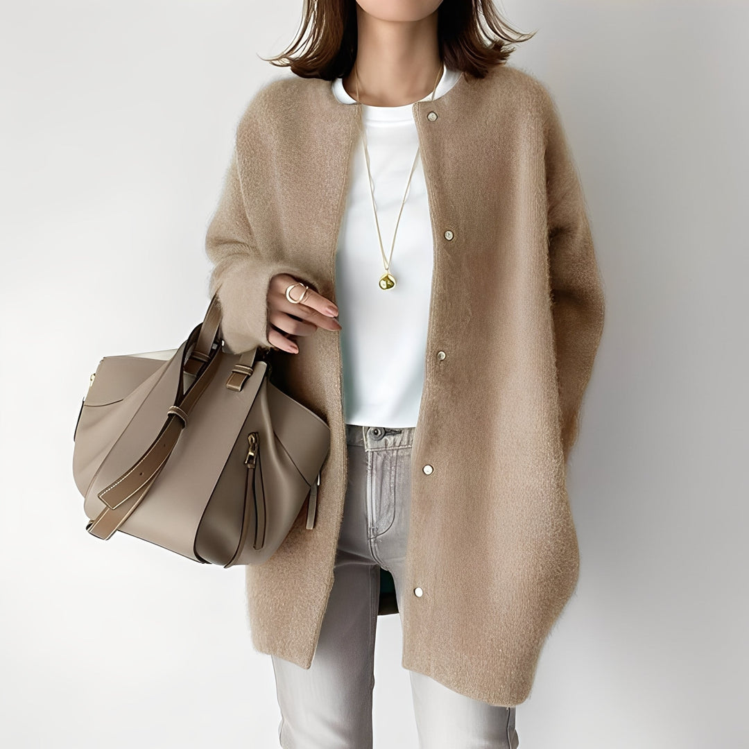 Drune | Stylischer, locker sitzender Cardigan für Frauen