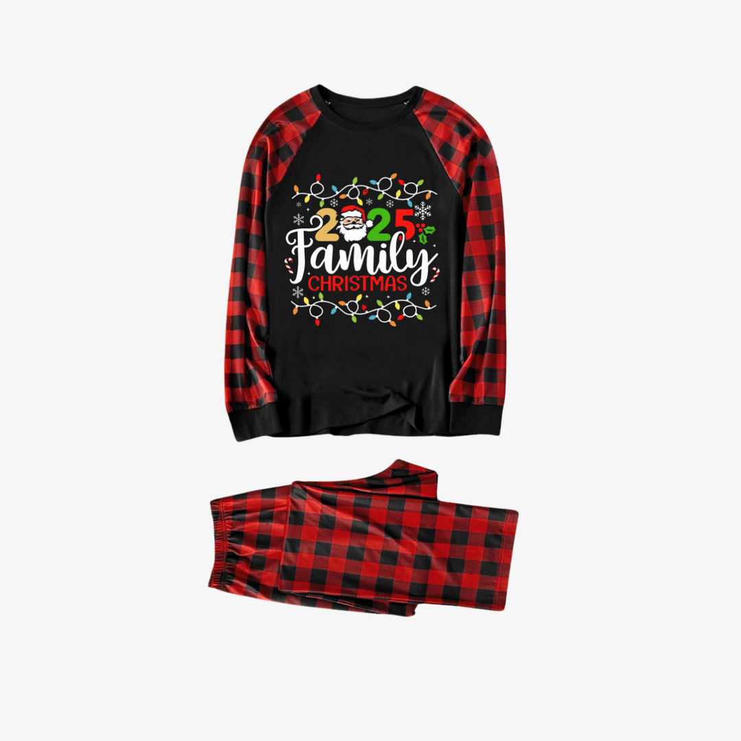 Drune | Rote und schwarze karierte Weihnachts-Pyjama-Set mit Weihnachtslichtern und "2025 Familienweihnachten" Textdruck