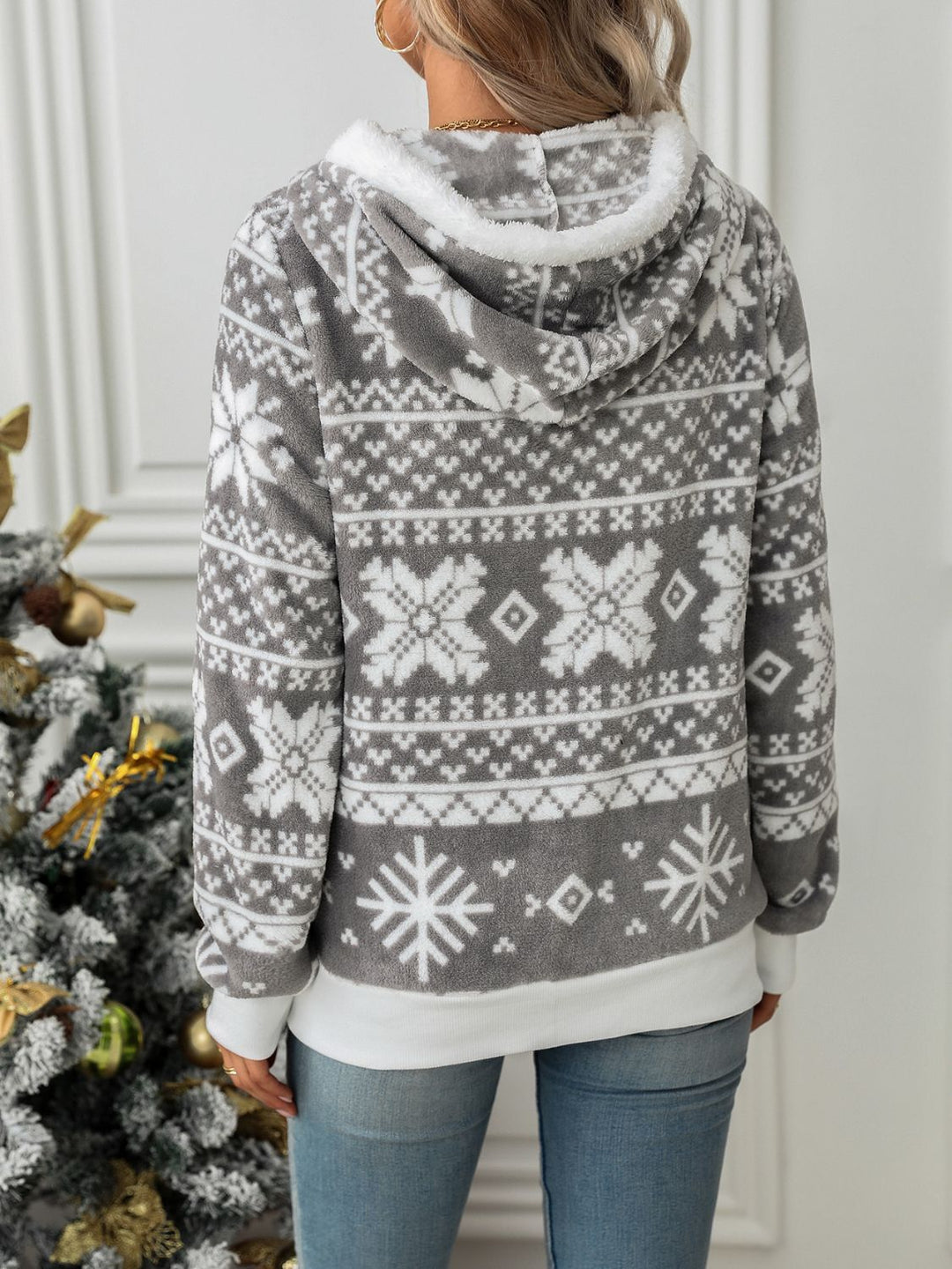 Drune | Kapuzenshirt mit Schneeflocken und Kordelzug