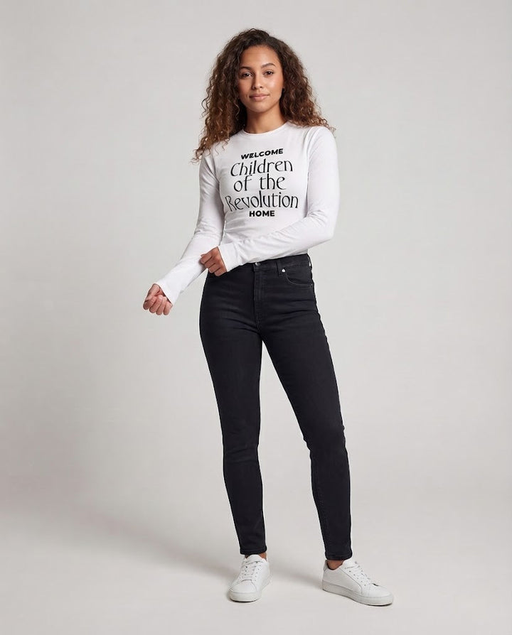 Damen Enganliegendes Cropped-Langarmshirt mit Statement-Print Drune