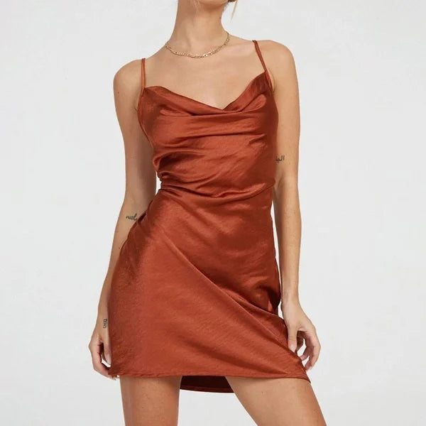 Drune | Fließendes Satin-Kleid