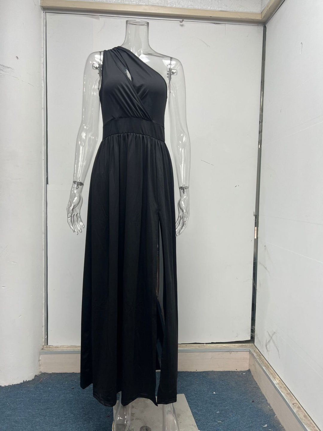 Drune | Ärmelloses Kleid mit hoher Taille und Öffnung