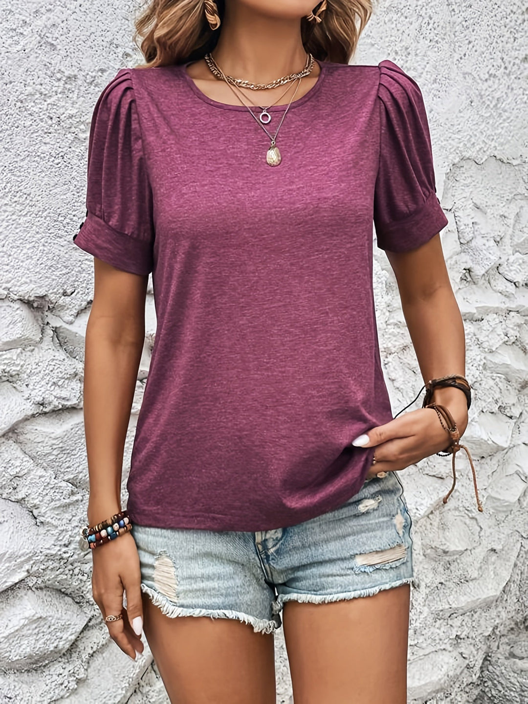 Drune | Top mit kurzen Ärmeln und Rüschen – femininer Stil und Bequemlichkeit