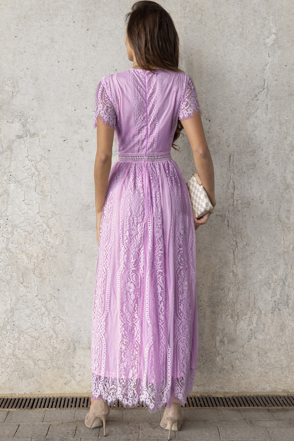 Drune | Lace Plunge Kleid Mit Gewelltem Saum