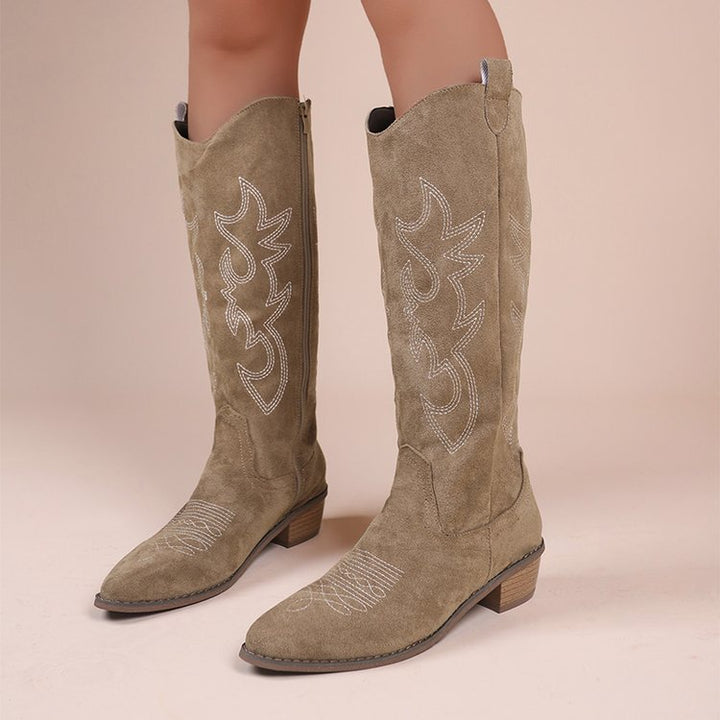 Drune | Bestickte V-schnitt Stiefel