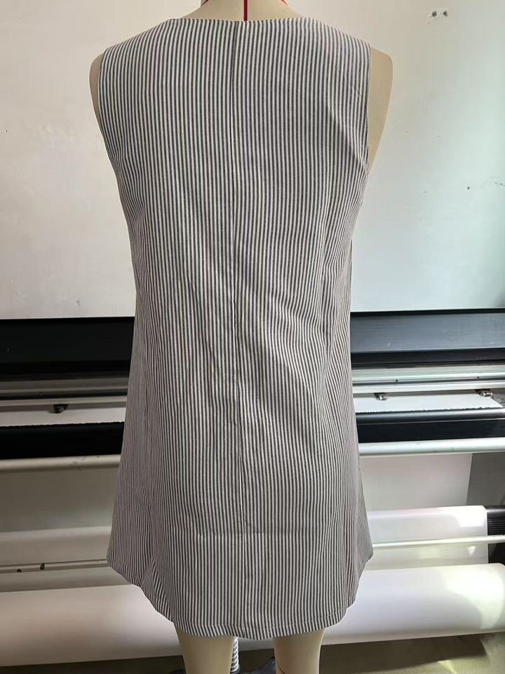 Drune | Gestreiftes Kleid mit Knopfleiste