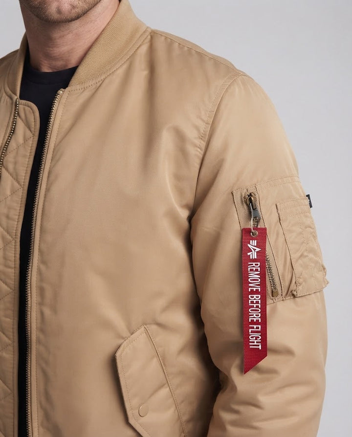 Herren wattierte Bomberjacke mit thermoisolierender Innenlage und Utility-Ärmeltasche Drune