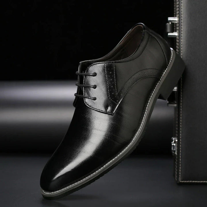 Drune | Schuhe Anzugschuhe Aus Leder Klassische Passform Brogue Details Schnürung