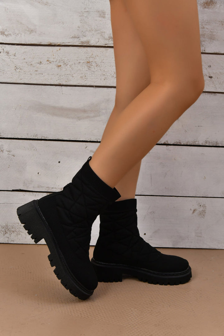 Drune | Zeitlose und unterstützende orthopädische Stiefel.