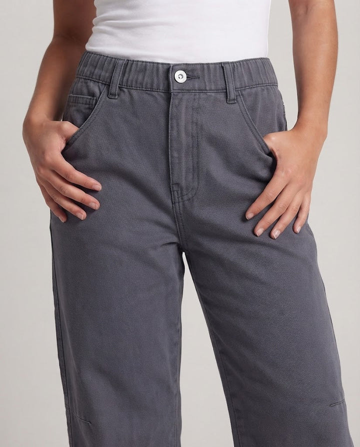 Damen Extraweite Canvas-Baggyhose mit tiefem Schritt und Utility-Details Drune