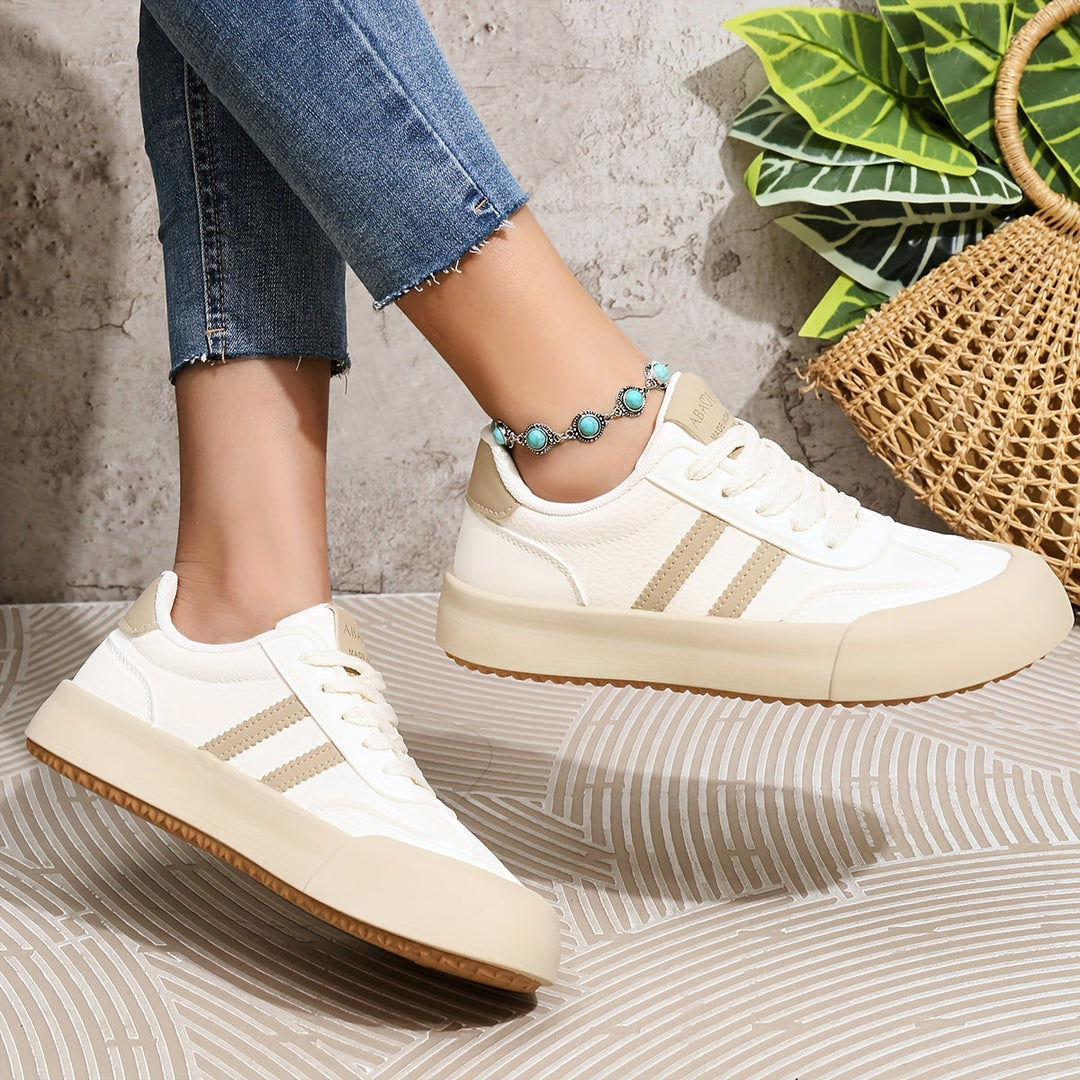 Klassische Sneaker Sophia Drune
