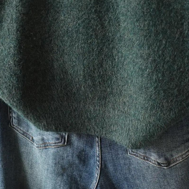 Drune | Modische Strickjacke mit Blumenmuster für Frauen
