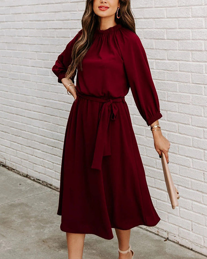 Drune | Einfarbiges Kleid mit Rundhalsausschnitt