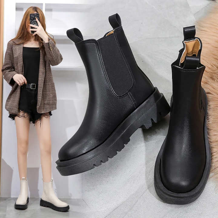Drune | Damen Chelsea Boots mit Elastischen Seiten und Zugschlaufen