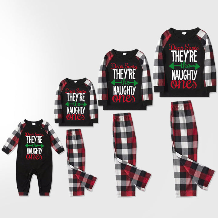 Drune | Weihnachts passende Familienpyjamas Buchstaben Druck Schwarz Weiß Karos Pyjama Set 2025