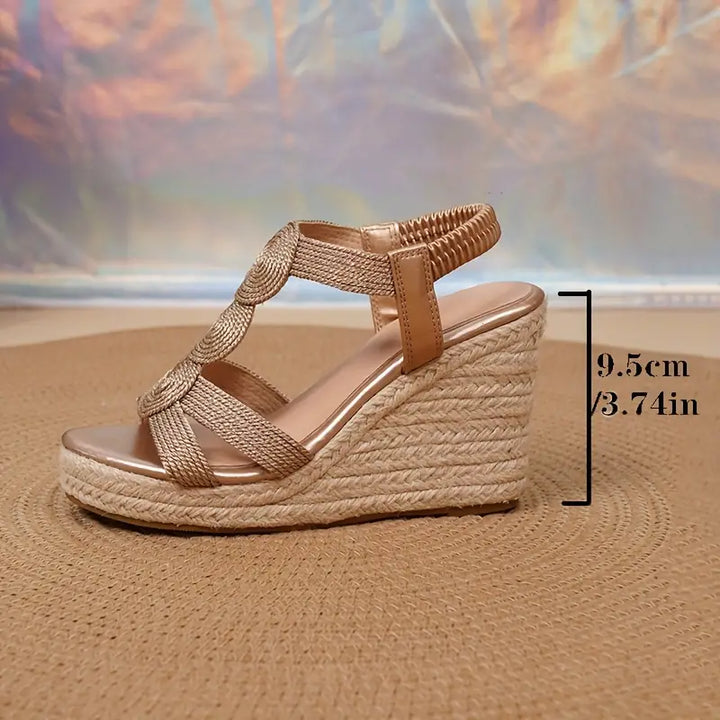 Drune | Elegante und hochwertige Sommermode