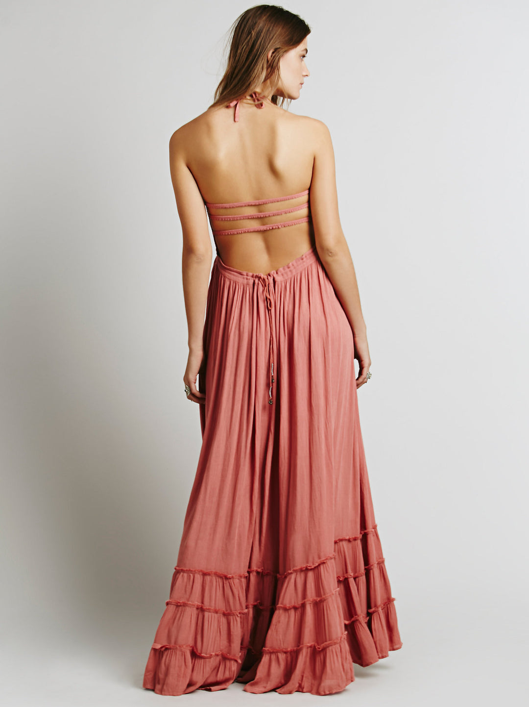 Damen luftiges Maxikleid mit hoch geschnittenem rüschengesäumtem Rock Drune