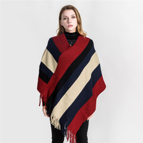 Damen Oversize‑Strickruana mit Fransensaum und diagonaler Blockstreifen‑Optik Drune