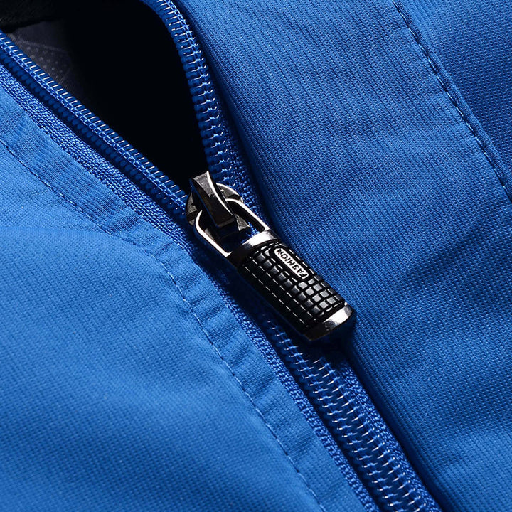 Herren dreilagige Hardshell-Outdoorjacke mit abnehmbarer Kapuze, verschweißten Nähten und Brust-Reißverschlusstasche Drune