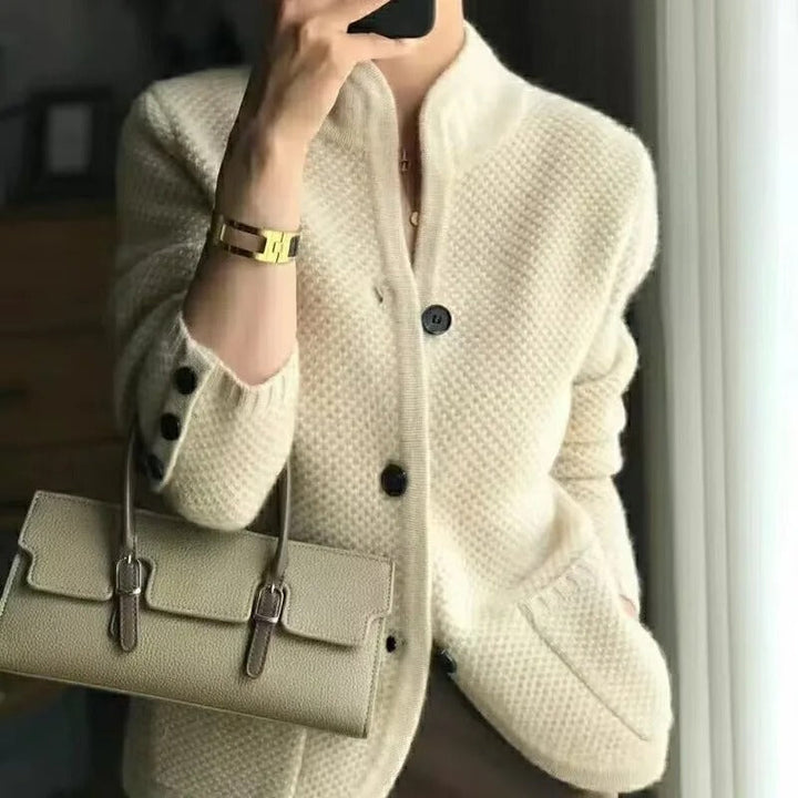 Drune | Strickjacke - Gestricktes Muster - Knopfverschluss - Hoher Kragen - Mit Taschen