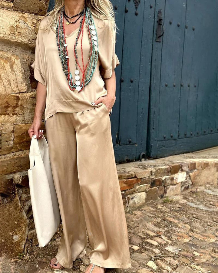 Drune | Himmelweiße Bluse und Hosen-Set mit eleganter Ausstrahlung