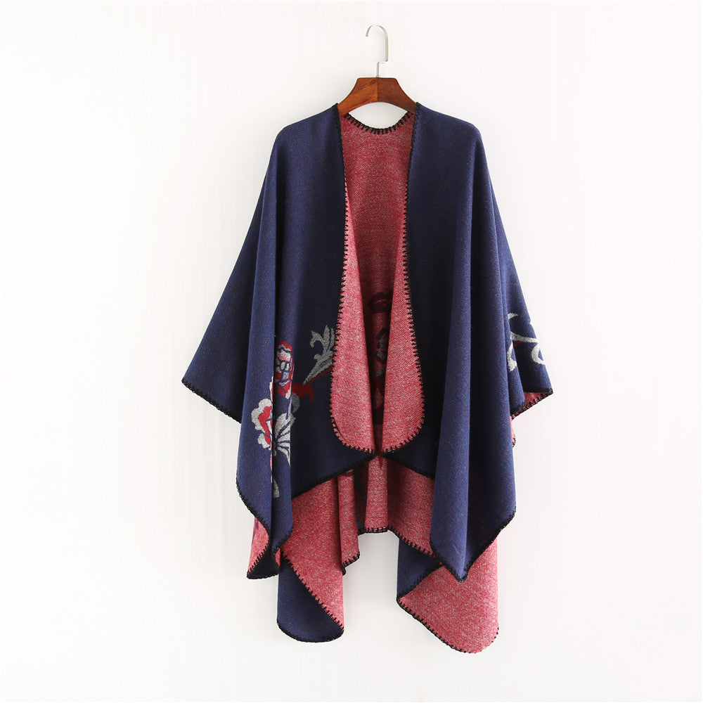 Damen Reversibler Capeponcho aus Wollmix mit floralem Jacquardfutter Drune