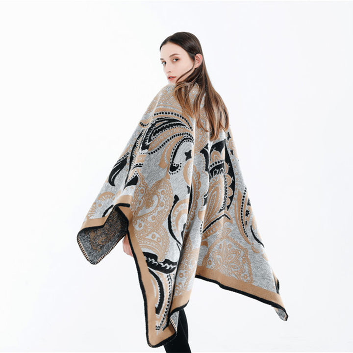 Damen Oversize-Ruana-Überwurf mit Paisley-Jacquard und Zierstichkante Drune