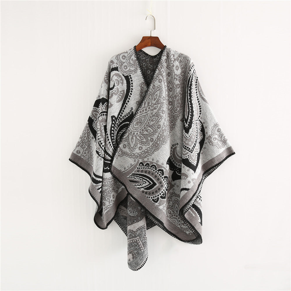 Damen Oversize-Ruana-Überwurf mit Paisley-Jacquard und Zierstichkante Drune