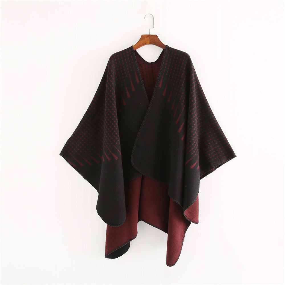 Damen Doppelter Wollmix-Umhang mit reversiblem Jacquard und kastiger Ruana-Silhouette Drune