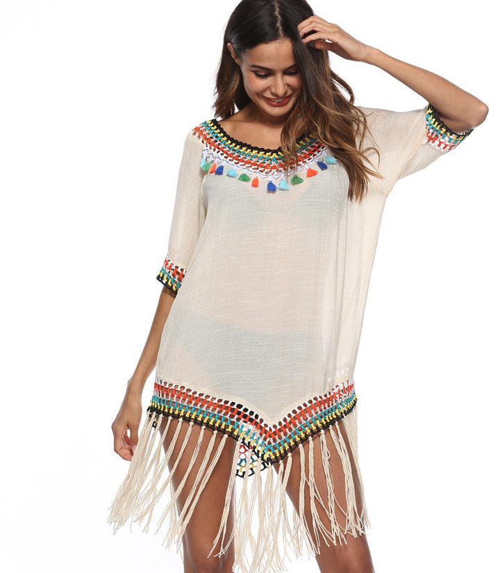 Damen Strandüberwurfkleid mit fransigem Saum und buntem Häkelmuster Drune