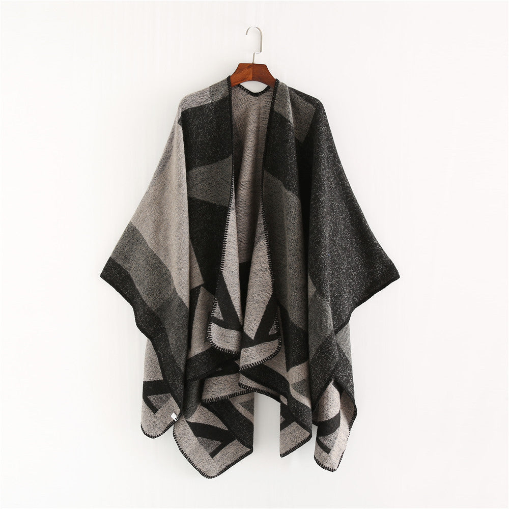 Damen Kastige Wollmix‑Ruana mit geometrischem Patchjacquard und Ziernaht Drune