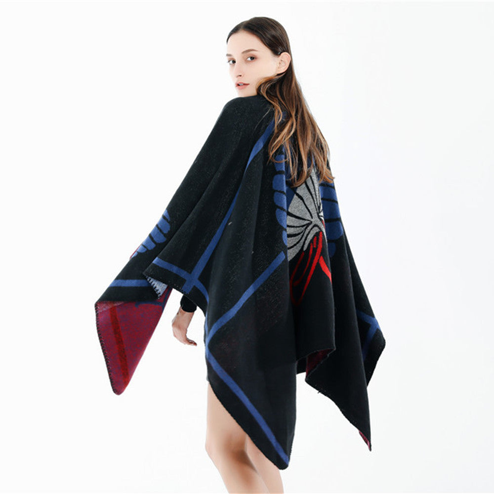 Damen Jacquard-Ruana mit floralem Intarsienmuster und zweifarbiger Wendekante Drune