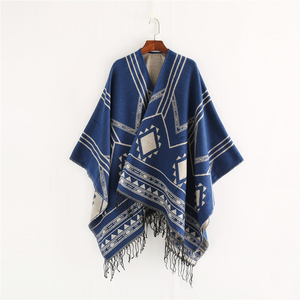 Unisex Ethno-Poncho aus weichem Strick mit Fransen und geometrischem Muster Drune