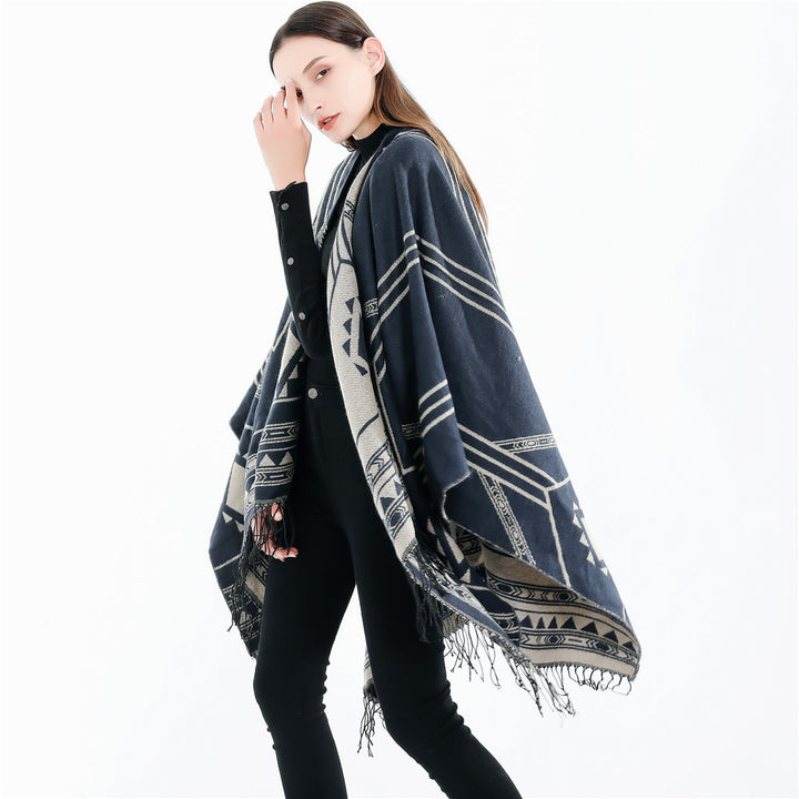 Unisex Ethno-Poncho aus weichem Strick mit Fransen und geometrischem Muster Drune