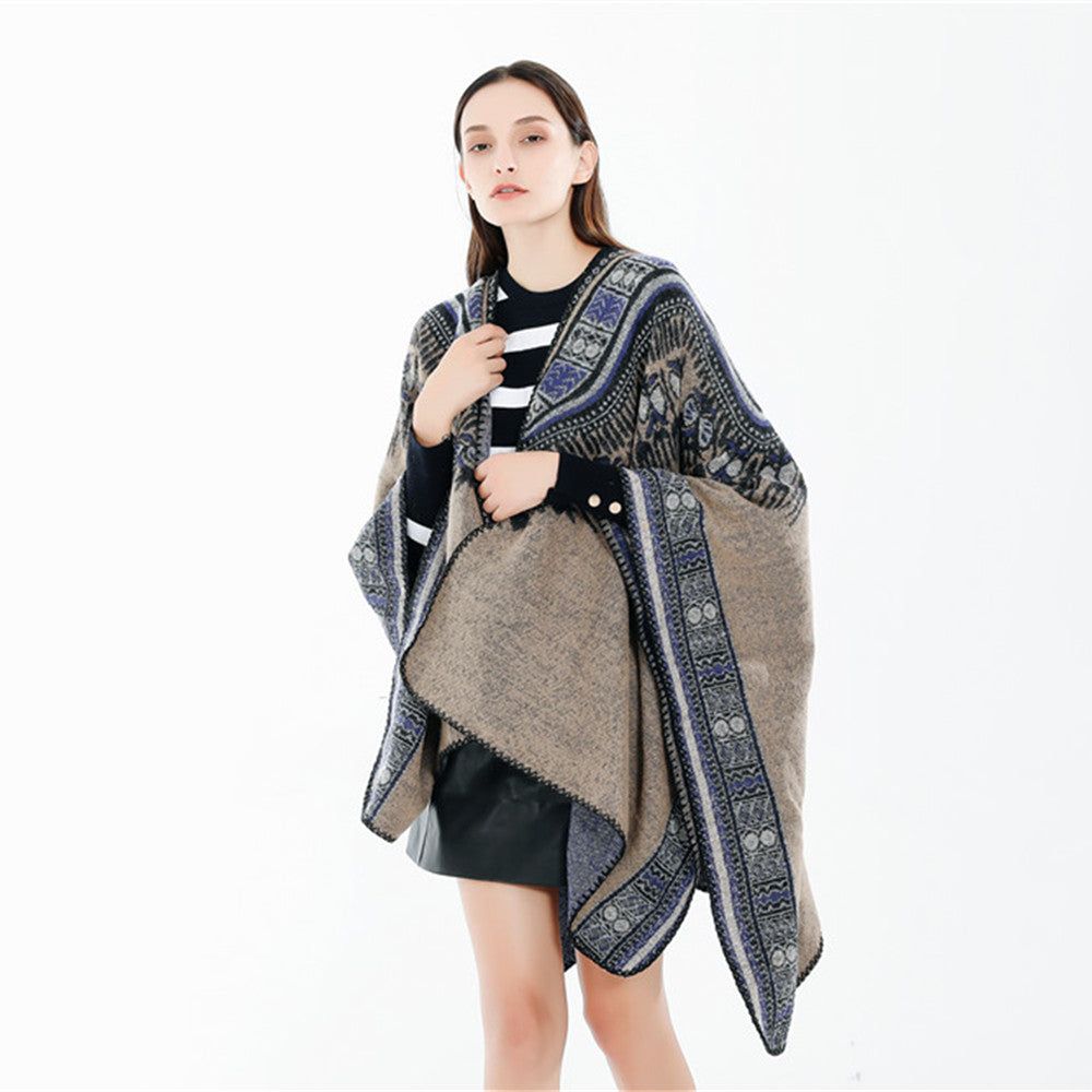 Damen Oversize-Ruana-Poncho im Ethno-Jacquard mit V-Ausschnitt und Bordürenkante Drune