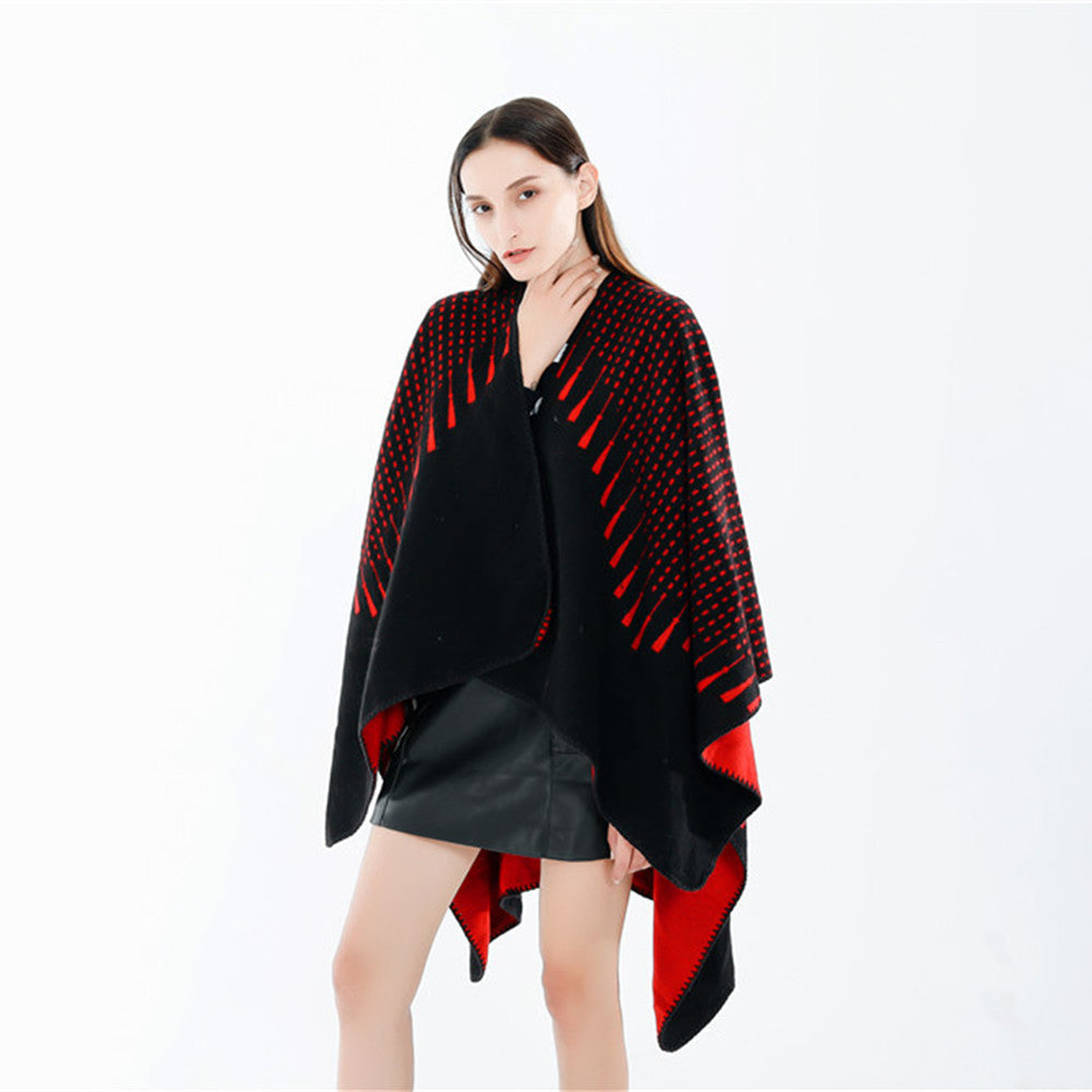 Damen Doppelter Wollmix-Umhang mit reversiblem Jacquard und kastiger Ruana-Silhouette Drune