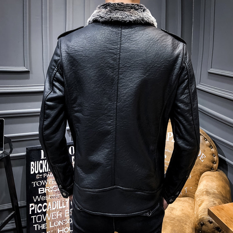 Herren Biker-Lederjacke mit Kunstfellkragen und militärischen Abzeichen Drune