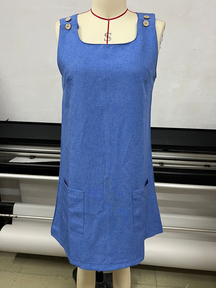 Drune | Ärmelloses Kleid mit Rundhalsausschnitt und Weste mit Knöpfen