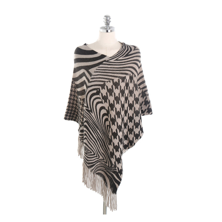 Damen Fransen-Poncho im Oversize mit grafischem Jacquard und asymmetrischem Zipfelsaum Drune