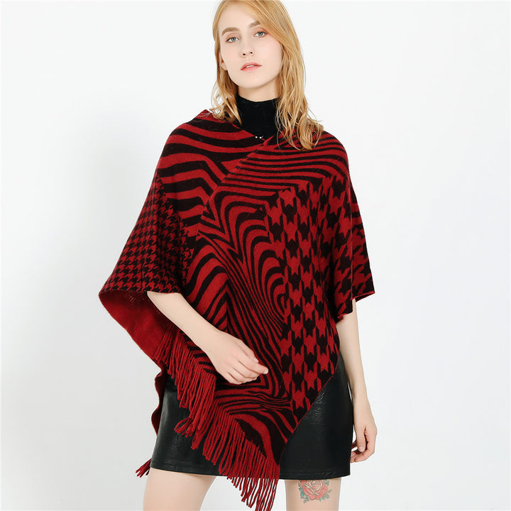 Damen Fransen-Poncho im Oversize mit grafischem Jacquard und asymmetrischem Zipfelsaum Drune
