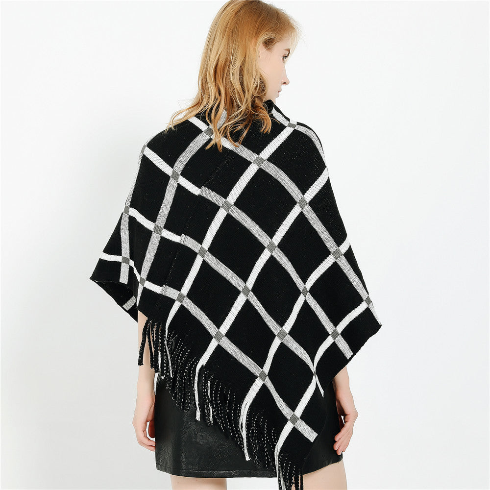 Damen Grobstrick-Poncho mit Karomuster und Fransensaum Drune