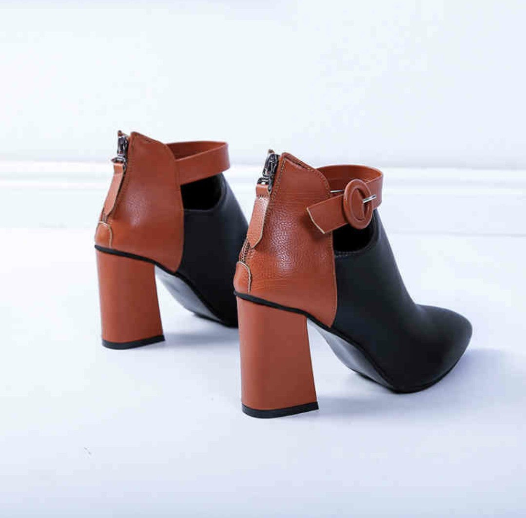 Damen Stiefeletten mit modischem Blockabsatz und geflochtenem Riemendesign Drune