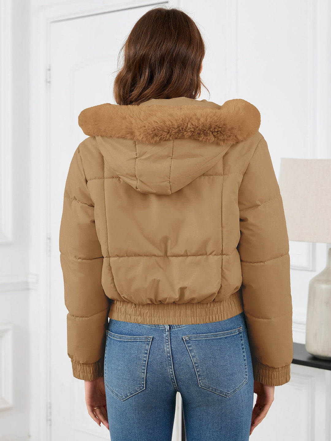 Drune | Wattierte Winterjacke mit Pelzkapuze und Taschen