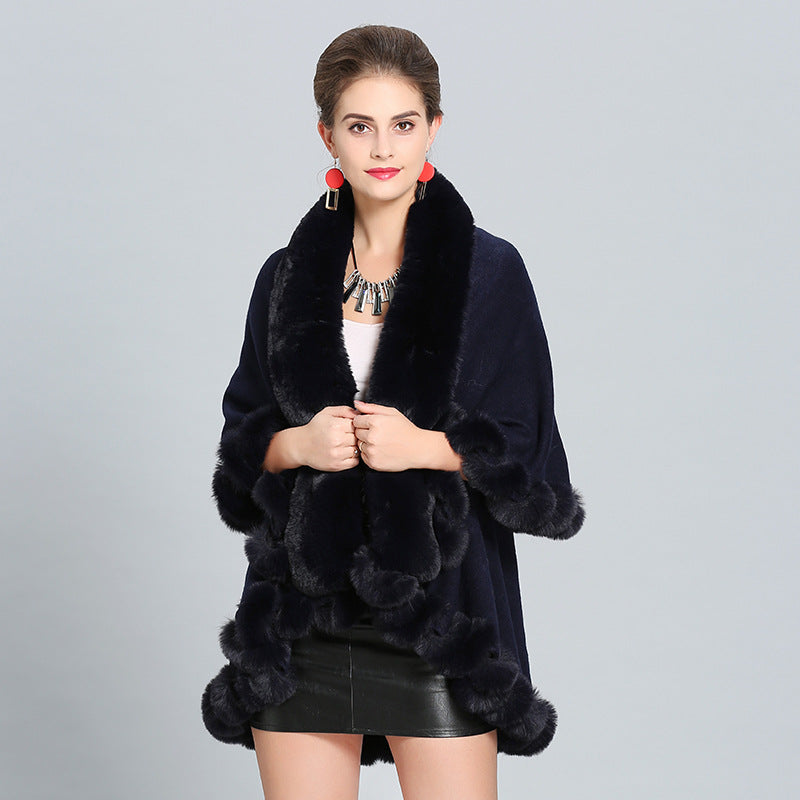 Damen Kapuzenponcho mit luxuriösem Fellkragen und eleganter Umrandung Drune