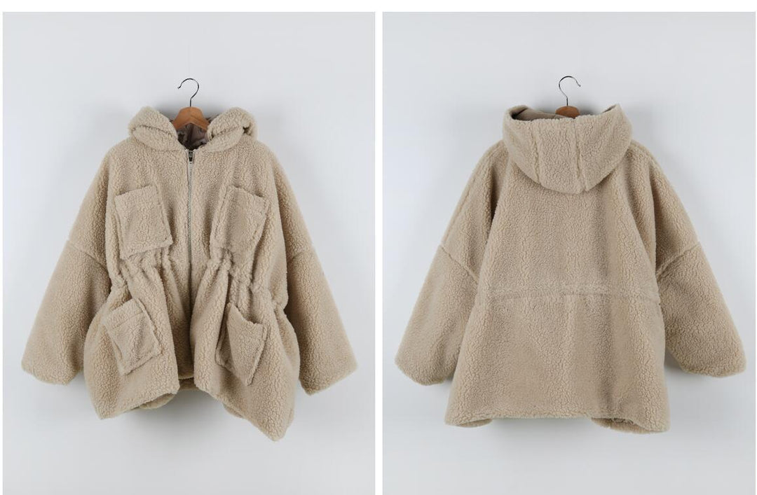 Damen Kurz Oversize Teddy‑Fleece‑Jacke im Mantelstil mit hohem Stehkragen, Tunnelzug und großen aufgesetzten Taschen Drune